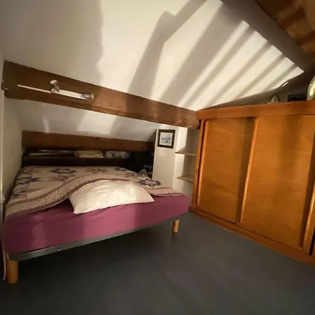 Studio Mezzanine Sainte-Maxime - 5 Couchages A 50M De La Plage - Fr-1-226-474 Apartment *