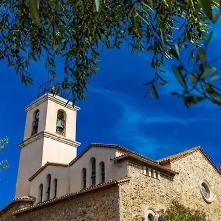 Apartment Studio Mezzanine Sainte-Maxime - 5 Couchages A 50M De La Plage - Fr-1-226-474