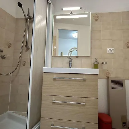 Apartment Studio Mezzanine Sainte-Maxime - 5 Couchages A 50M De La Plage - Fr-1-226-474 Sainte-Maxime